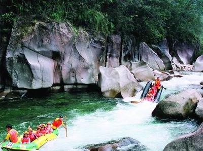 武夷山大峡谷漂流